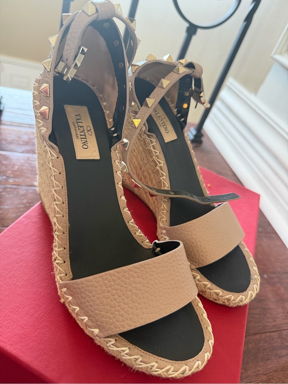 Valentino rockstud wedges 37